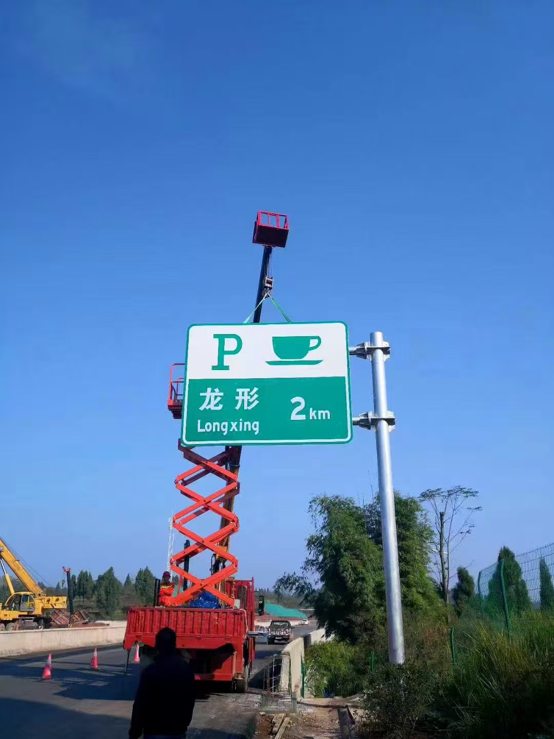 东莞市标志杆指路牌 - 价格
